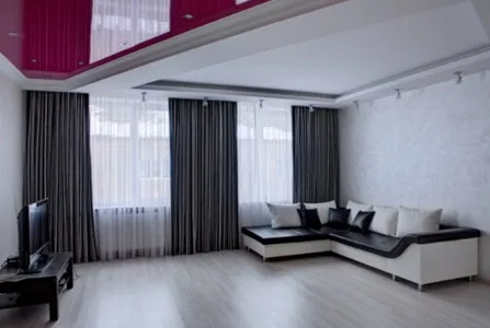 Темные шторы в гостиной, шторы в гостиную современная классика 
