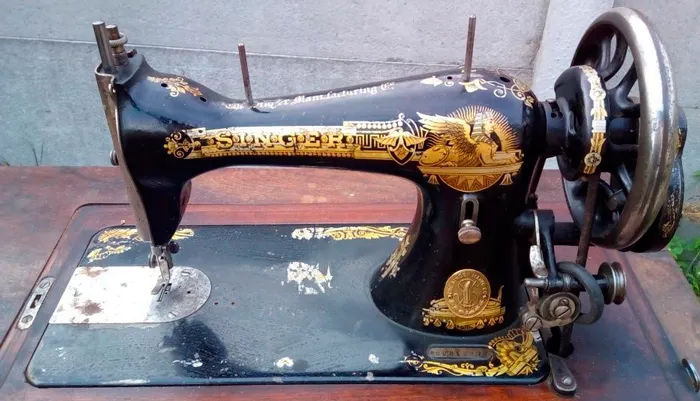 Швейная машинка советского производства «Зингер»