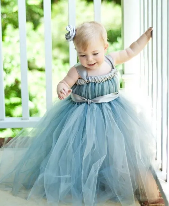 Платье из фатина для девочки малышки
