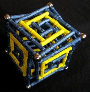 Куб из магнитного конструктора