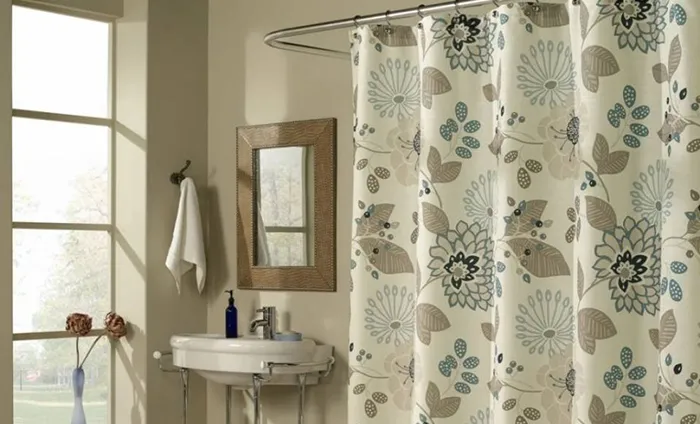 Фото шторки для ванной из полиэстера №2