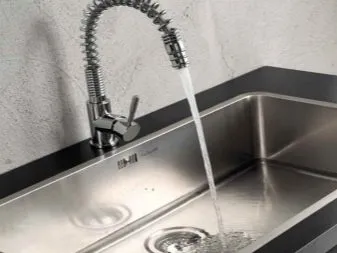 Излив для смесителя для кухонной раковины что это такое, описание. Излив для смесителя на кухню.