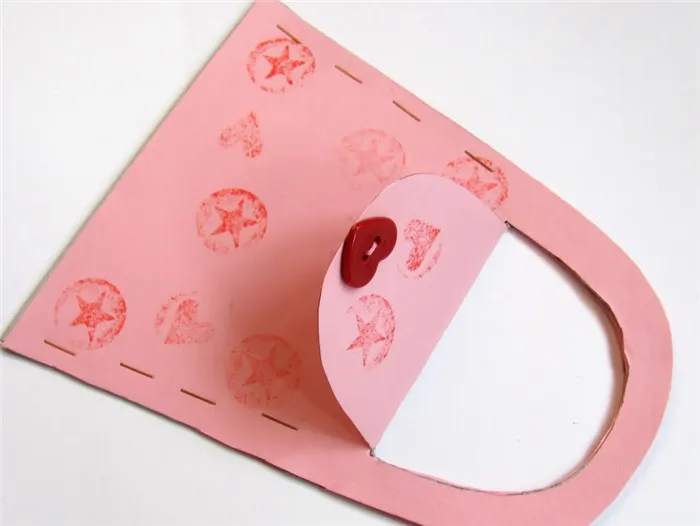 Розовая сумочка из бумаги