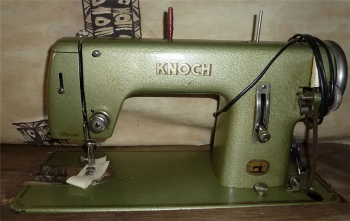 Старые модели швейных машинок - Knoch