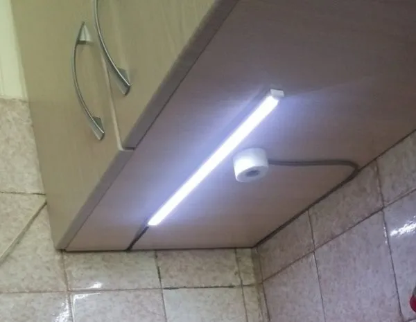Бесконтактный выключатель для LED-ленты