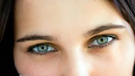 Глубоко посаженные глаза: описание и советы по макияжу