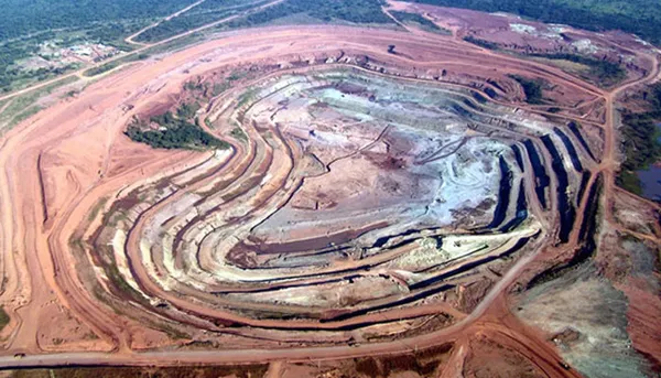Крупные алмазные месторождения были найдены на территории Индии и Индонезии, а позднее - в Африке/Фото:brillianty.info
