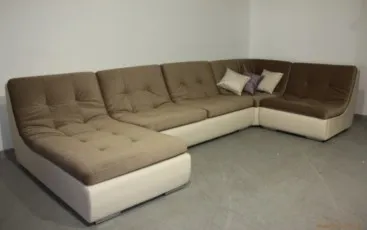 Увеличенный угловой диван