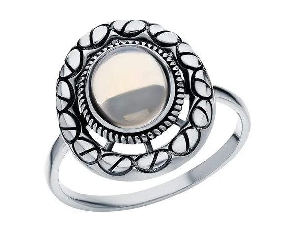 Серебряное кольцо с опалами 