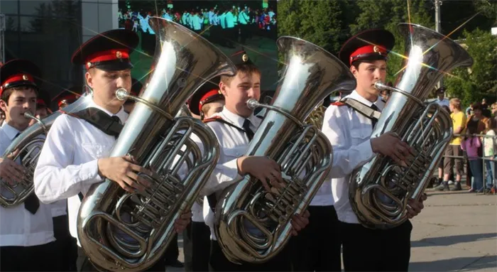 Военный оркестр